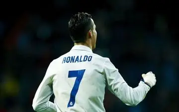  تصمیم تاریخی رونالدو در محل ملاقات مافیاهای مهم دنیا