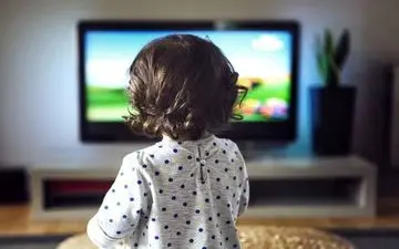 یک سوال مهم| با کودکی که محتوای جنسی دیده است چگونه رفتار کنیم ؟