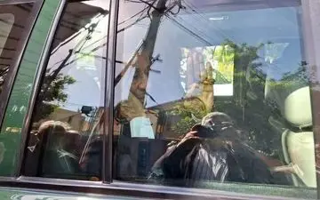 محمود احمدی‌نژاد راهی وزارت کشور شد

