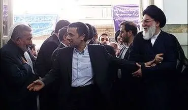 محمود احمدی‌نژاد با رئیس مجمع تشخیص مصلحت نظام دیدار کرد