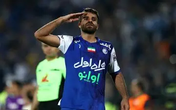 چرا باشگاه استقلال تکلیف مرادمند را مشخص نمی‌کند؟ 