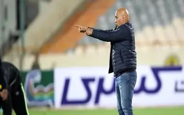 بررسی ادعای منصوریان بعد از بازی با استقلال؛ مالکیت توپ برای کدام تیم بود؟