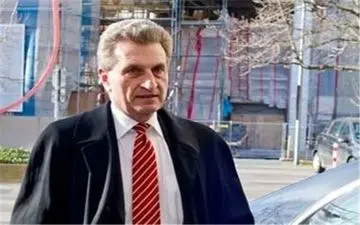  کمیسر اروپایی: امیدوارم شورشی دموکراتیک علیه "جانسون" شکل گیرد 