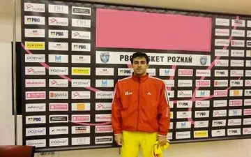 ملی‌پوشی که نامه‌رسان شد / تنزل پست برای بهترین دروازبان جهان