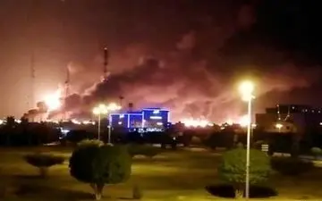 امکان افزایش قیمت نفت تا ۱۰۰ دلار در نتیجه حمله یمن به عربستان