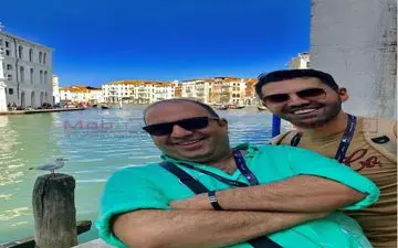 تیپ علی اوجی به همراه پسر مرحوم علی معلم در ونیز (عکس)