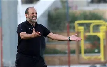 احتمال غیبت میثاقیان مقابل استقلال روی نیمکت