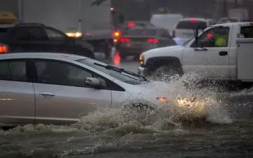  طوفان امشب از راه می رسد / متخصصان برقی ۶ استان راهی شمال می شوند