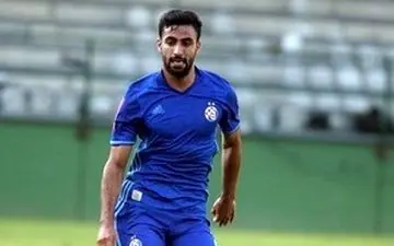 یک ایرانی، مهره شانس کروات‌ها 