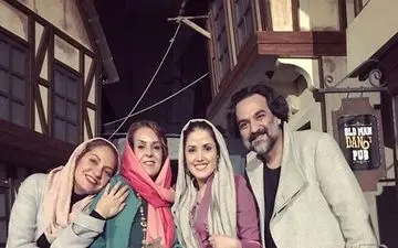 حضور یغما گلرویی و همسرش برای تماشای نمایش مهناز افشار (عکس)