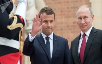 ماکرون خواهان گفتگو با پوتین شد