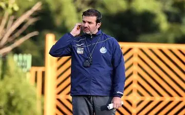 استراماچونی: دلم برای سرمربیگری در سری A تنگ شده است