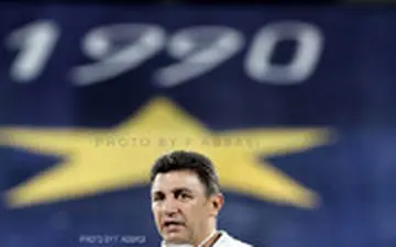 عصبانیت و توهین عجیب قلعه نویی به داوران بازی با استقلال