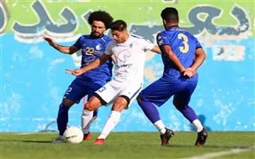 بازی دوستانه استقلال پیش از دیدار با هوادار