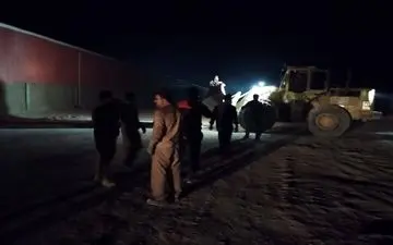 آتش در کارخانه کاشی ابرکوه خاموش شد؛ مهار حریق پس از ۳ ساعت تلاش