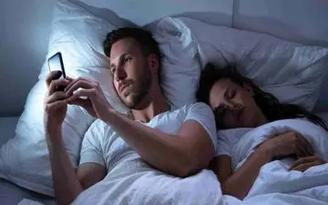 دلایل خیانت مردان به خانم های باردار چیست؟ هر آن چه که باید بدانید!