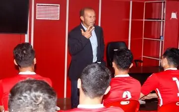 دستیاران کالدرون به تهران رسیدند