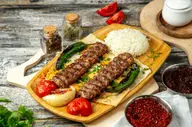 کوبیده رستورانی در 5 دقیقه؟! طرز تهیه کباب کوبیده سفت و خوشمزه در خانه | فیلم