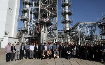 بازدید نمایندگان مجلس از مراکز هسته‌ای
