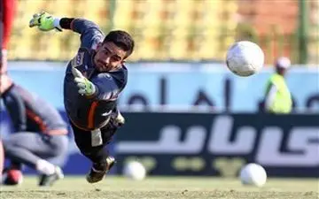  دروازه بان پرسپولیس بیمارستانی شد