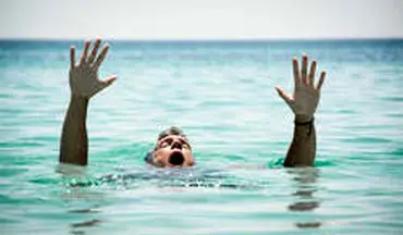 نجات پیرزن از غرق شدن در آخرین لحظه +فیلم 