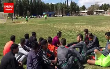 اعتصاب بازیکنان برق جدید شیراز + فیلم 