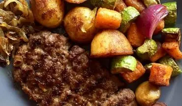 طرز تهیه استیک سالزبری| خوشمزه و راحت!