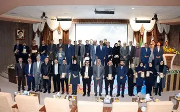 تجلیل از ۷۶ پژوهشگر و فناور برگزیده استان در دانشگاه رازی کرمانشاه 