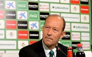 سرمربی پرسپولیس : بابت آمادگی ملی‌پوشان نگرانم