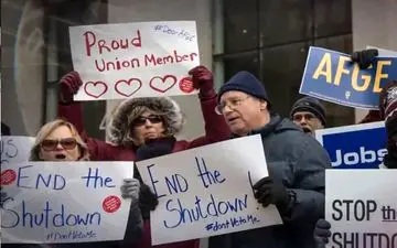 بررسی درگیری های حزبی و مشکلات داخلی دولت آمریکا