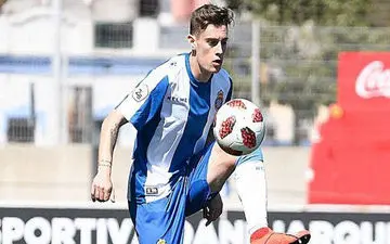 چشمک ستاره اسپانیایی برای پیوستن به استقلال + عکس