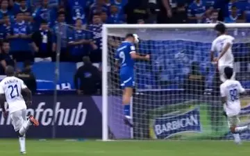 گل سوم الهلال به استقلال + ویدئو