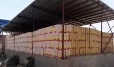 کشف 300 تن روغن‌ احتکار شده در مرز میلک + فیلم 