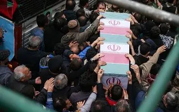 پیکر مطهر مرزبان شهید «ابوذر حمزه کرد خوردی» در بانه تشییع شد