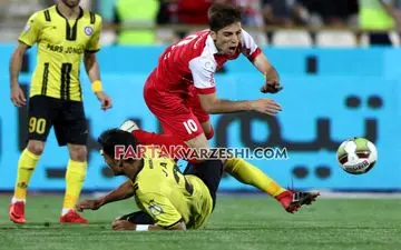 خوش به حال فرشاد احمد زاده!