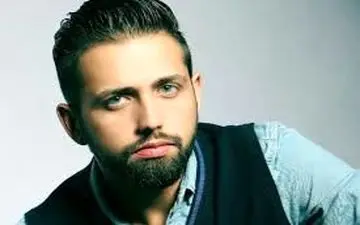 ژست های عاشقانه محسن افشانی با همسرش