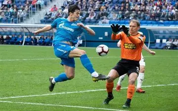 عنوان بهترین بازیکن خارجی لیگ برتر روسیه به سردار آزمون رسید