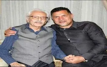 تصویر و تعریفی جالب از علی دایی به روایت جمشید مشایخی ! + عکس