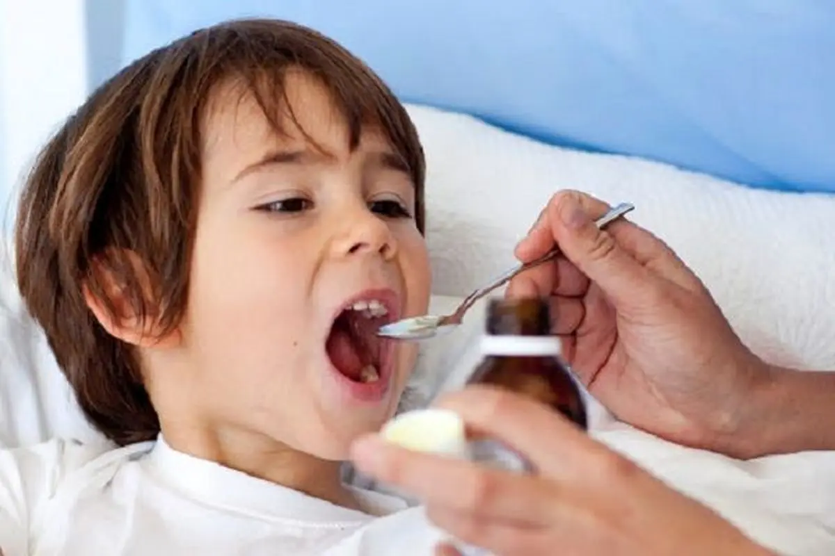 شربت لوراتادین چیست؟ / عوارض جانبی و نحوه مصرف آن