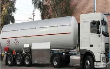 در آبادان؛ کشف بیش از سه هزار لیتر سوخت قاچاق