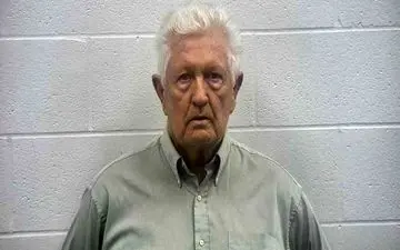  شکار 12 زن بی گناه در دخمه شیطان| عکس آزارگر را ببینید،باورتان نمی شود!