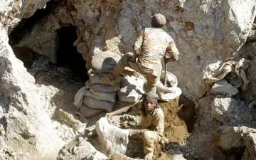 مرگ در دل معدن/ ریزش پل موقت در کنگو بیش از ۳۰ کشته بر جای گذاشت