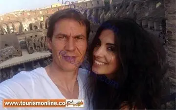 رابطه عاشقانه سرمربی مشهور با با مجری زن تلویزیون لو رفت/عکس