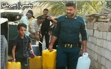 گریه‌های خواهر کوچک شهید ناجا در ماهشهر + فیلم