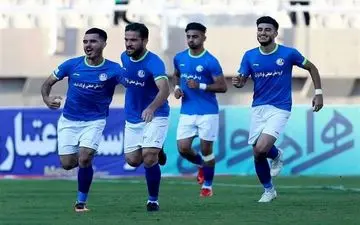 سرمربی استقلال خوزستان : قولی برای صعود به لیگ برتر نمی‎دهم