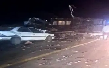 سه کشته و ۱۱ مصدوم بر اثر تصادف زنجیره ای در جاده یاسوج- اصفهان