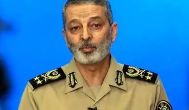 فرمانده کل ارتش: رژه روز ارتش در استان‌های سیل‌زده برگزار نمی‌شود
