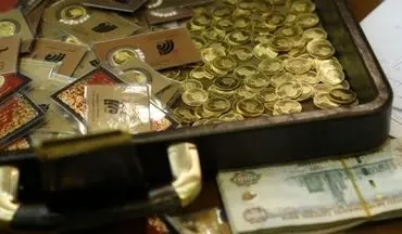 دستگیری زنی که سکه‌های طلای تقلبی را به طلافروش‌ها می فروخت