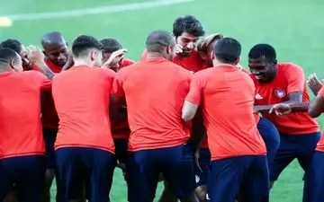  تفریح دریایی - جنگلی انصاری‌فرد و یارانش پیش از بازی لیگ قهرمانان + عکس