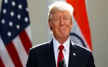 ترامپ، اپل را قربانی لجبازی‌های خود کرد +فیلم 